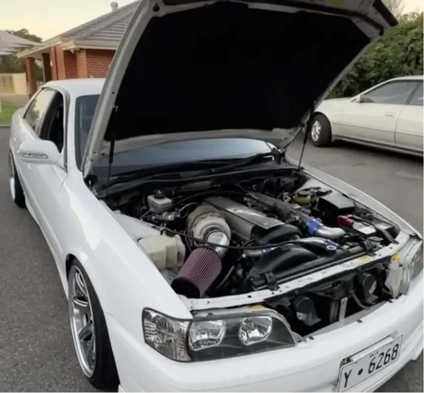 JZX100 Chaser with a top mount turbo setup